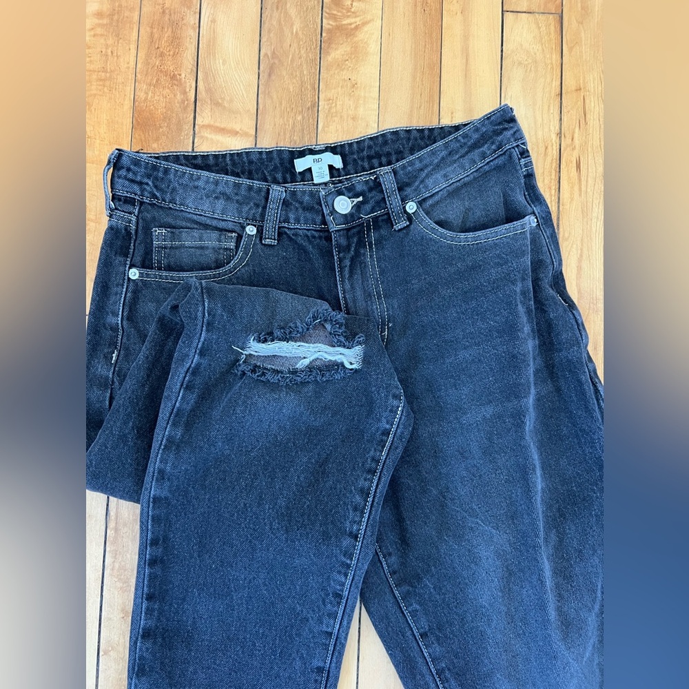 Bp Size 30 Women’s Black Jeans Knee Rip Straight Leg Fray Bottoms